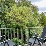 Villa Modern 7-bedroom For Large Families & Groups *