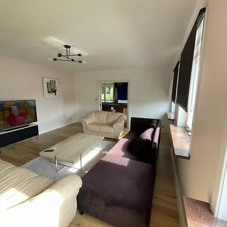 Modern 7-bedroom For Large Families & Groups * Rødby